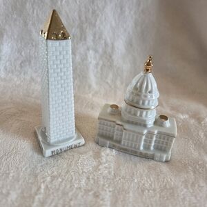 Decorative Salt & Pepper Shakers Of The White House And Washington Monument DC